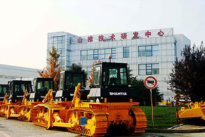 2009年，彩运网研发中心被国度人事部核准设立博士后科研工作站，同年召开首届科技创新大会。
